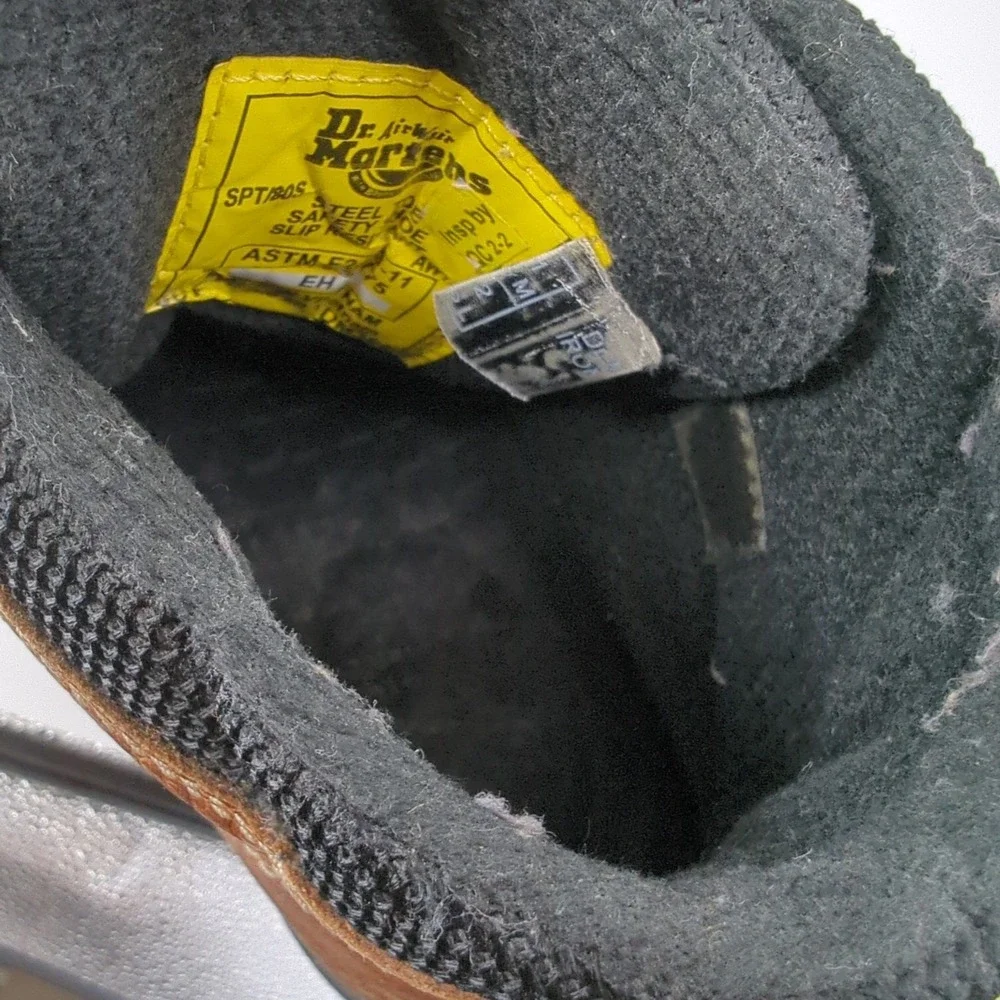 Dr. Martens this item